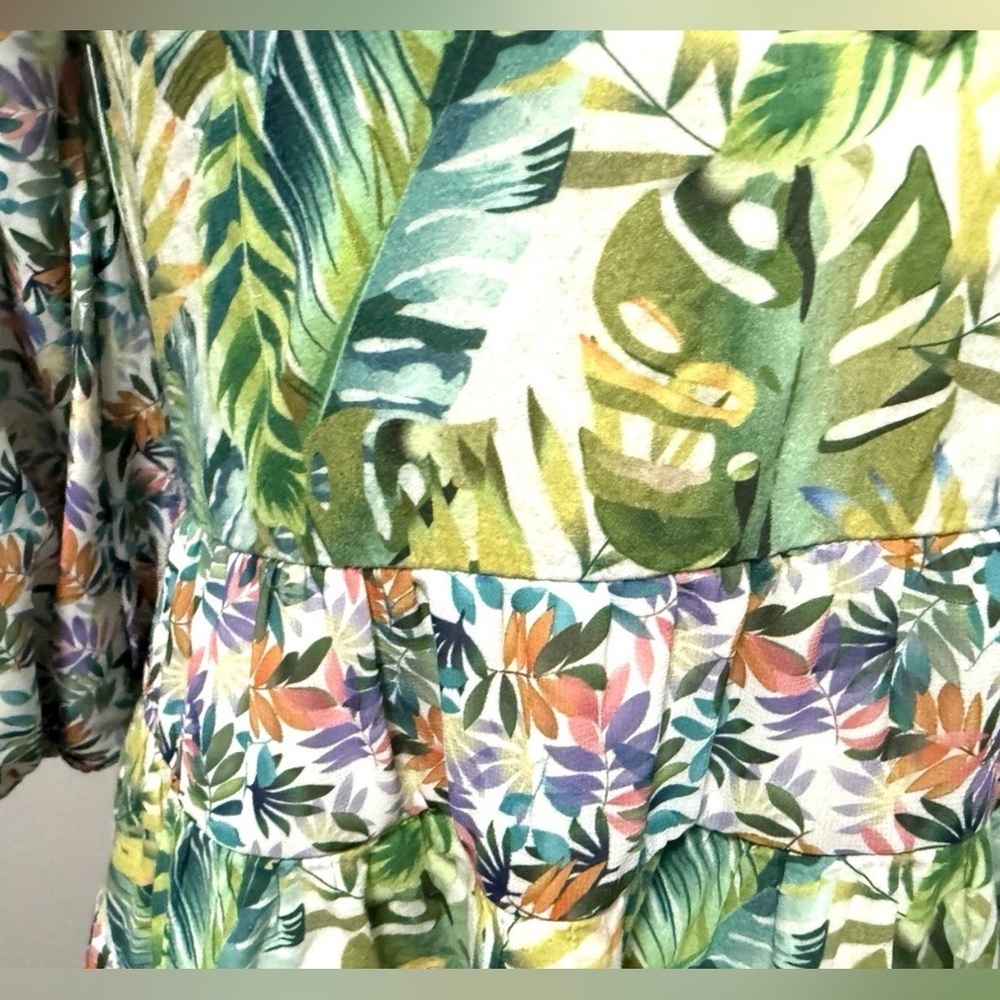 All Things Mochi Liona Mini Dress Tropical Floral Fit Flare Green Size S - Picture 3 of 14
